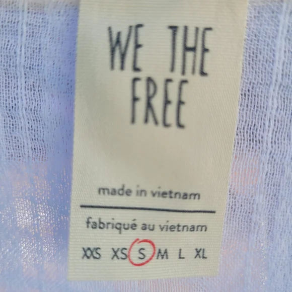 BRAND NEW! We The Free White Buttoned Relaxed Blouse - Picture 10 of 10